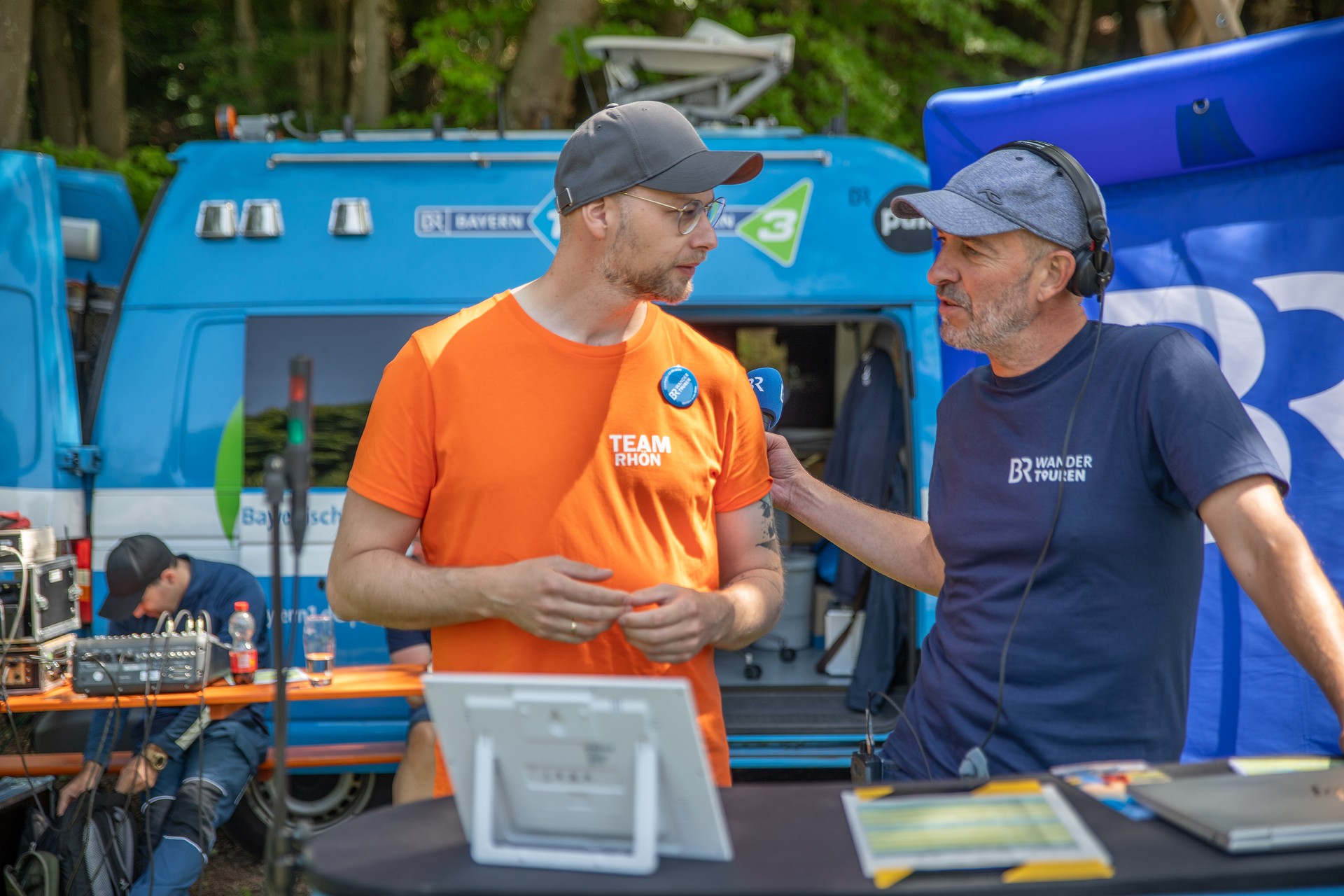 Johannes Metz (Rhön GmbH) im Live-Interview mit Stefan Strasser (BR – Franken, Bayerischer Rundfunk)